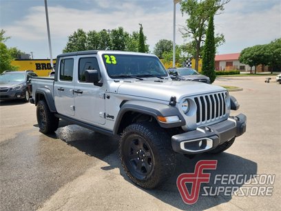 Used 2023 Jeep Gladiator Sport w/ Trailer Tow Package