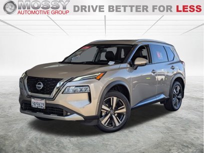 Certified 2022 Nissan Rogue Platinum w/ Head-Up Display Package