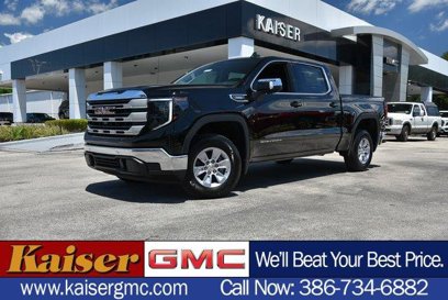 New 2025 GMC Sierra 1500 SLE w/ Preferred Package
