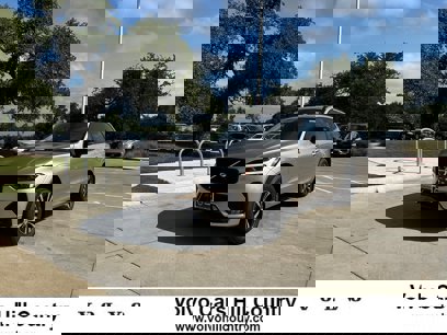 New 2025 Volvo XC60 B5 Core w/ Protection Package Premier