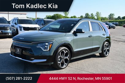 Certified 2023 Kia Niro SX Touring
