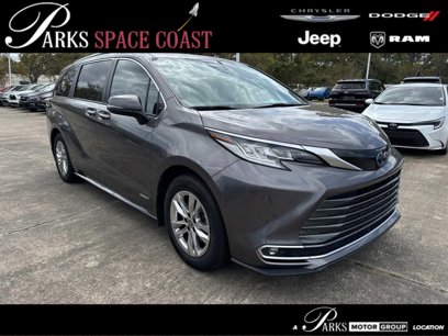 Used 2021 Toyota Sienna Limited