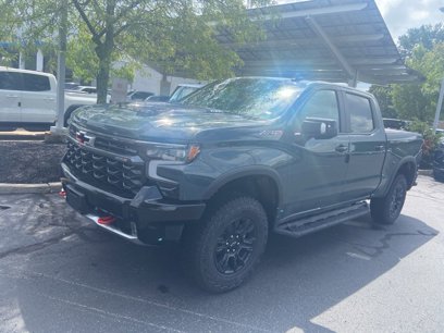 New 2025 Chevrolet Silverado 1500 ZR2 w/ Technology Package