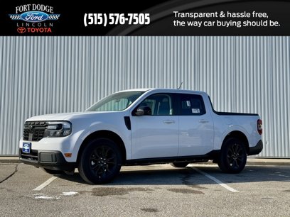 New 2024 Ford Maverick Lariat w/ Black Appearance Package