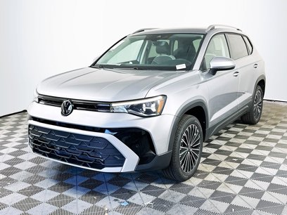 New 2025 Volkswagen Taos SE