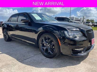 Used 2023 Chrysler 300 Touring L w/ Comfort Group
