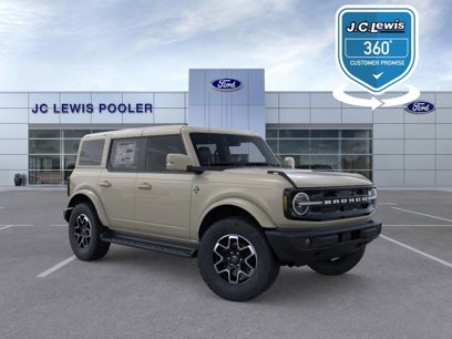New 2025 Ford Bronco Outer Banks