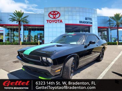 Used 2014 Dodge Challenger SXT