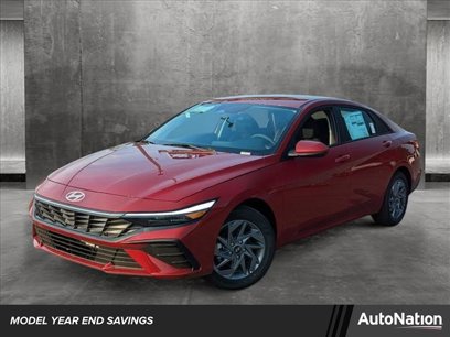 New 2024 Hyundai Elantra SEL