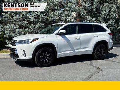 Used 2017 Toyota Highlander Limited Platinum