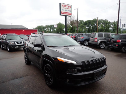 Used 2016 Jeep Cherokee Latitude w/ Cold Weather Group