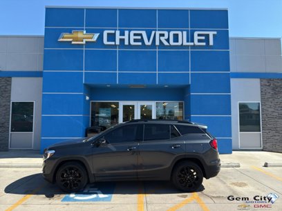 Used 2019 GMC Terrain SLT w/ Preferred Package