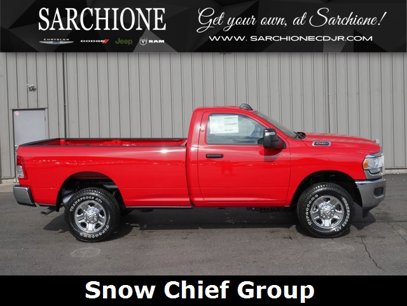 New 2024 RAM 2500 Tradesman w/ Chrome Appearance Group