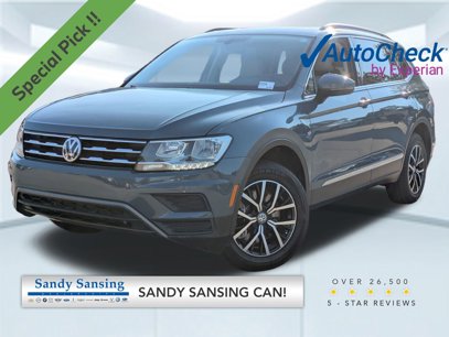 Used 2021 Volkswagen Tiguan SE w/ Panoramic Sunroof Package