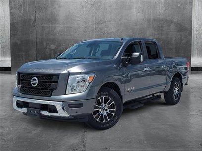 Used 2021 Nissan Titan SV w/ SV Convenience Package