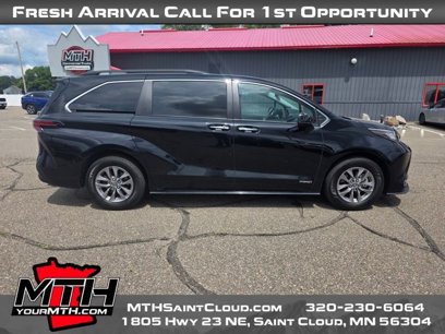 Used 2021 Toyota Sienna XLE