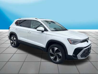 New 2025 Volkswagen Taos SE