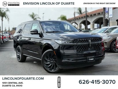 New 2025 Lincoln Navigator Reserve w/ Jet Appearance Package