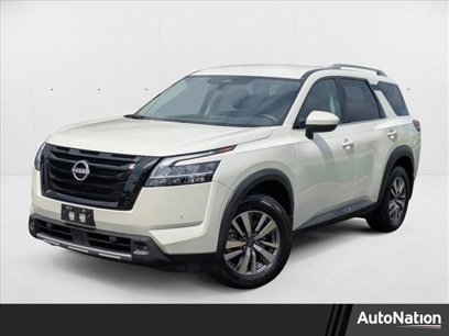 Used 2023 Nissan Pathfinder SL w/ Lighting Package (N92)