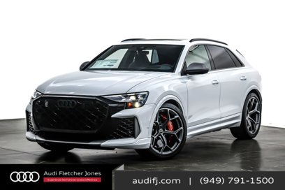 New 2025 Audi RS Q8 performance