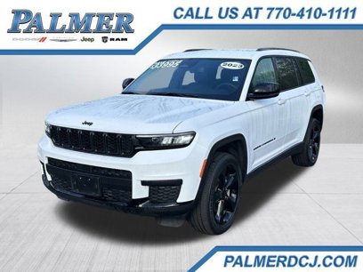 Used 2023 Jeep Grand Cherokee L Laredo