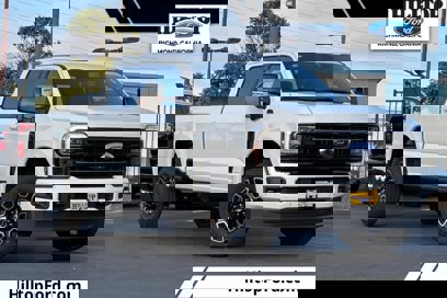 New 2025 Ford F250 Platinum