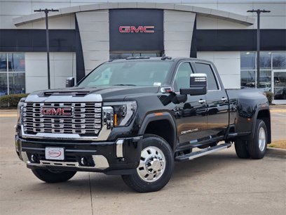 New 2025 GMC Sierra 3500 Denali w/ Denali Reserve Package