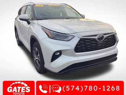 Used 2024 Toyota Highlander XLE