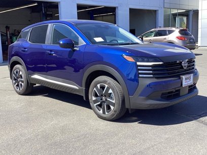 New 2025 Nissan Kicks SV