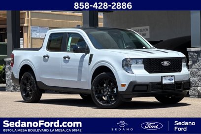 New 2025 Ford Maverick XLT w/ Black Appearance Package