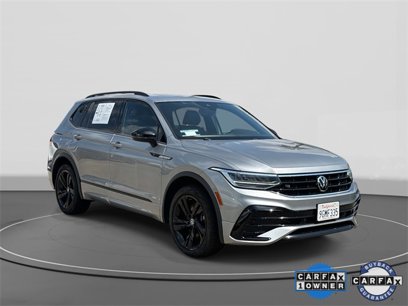 Certified 2023 Volkswagen Tiguan SE R-Line