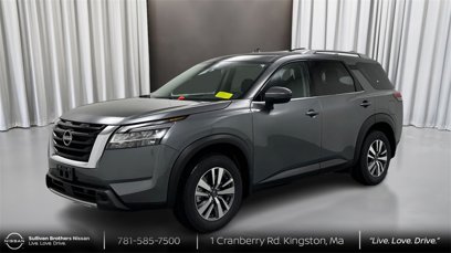 Used 2024 Nissan Pathfinder SL