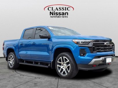Used 2023 Chevrolet Colorado Z71 w/ Z71 Convenience Package 2