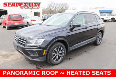 Used 2020 Volkswagen Tiguan SE w/ Panoramic Sunroof Package