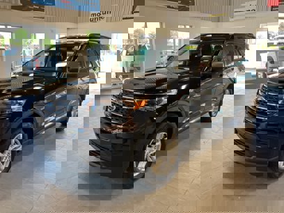 Used 2023 Ford Explorer XLT