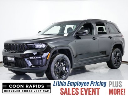 New 2024 Jeep Grand Cherokee Limited w/ Black Appearance Package