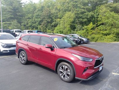 Used 2022 Toyota Highlander XLE