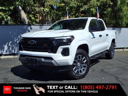 Used 2024 Chevrolet Colorado Z71 w/ Z71 Convenience Package 2