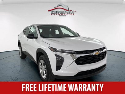 Used 2025 Chevrolet Trax LS