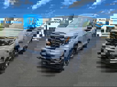 New 2025 Honda Ridgeline Sport