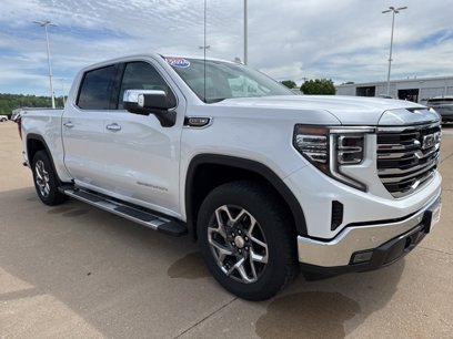 Used 2024 GMC Sierra 1500 SLT w/ SLT Premium Plus Package