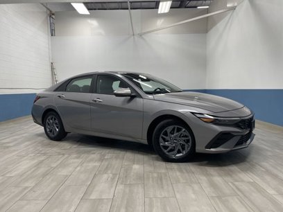 Certified 2024 Hyundai Elantra Blue