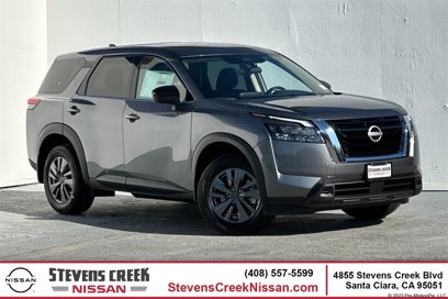 New 2025 Nissan Pathfinder S