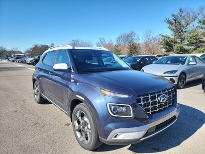 New 2025 Hyundai Venue Limited