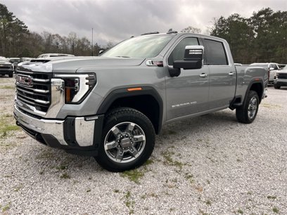 New 2025 GMC Sierra 2500 SLT