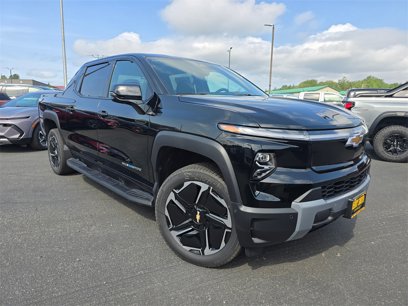 New 2025 Chevrolet Silverado EV LT w/ LT Premium Package