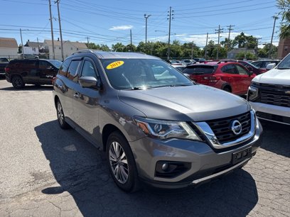 Used 2019 Nissan Pathfinder SL