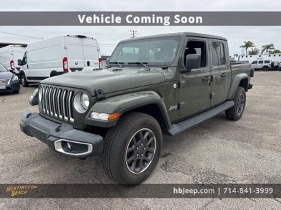 Used 2021 Jeep Gladiator Overland w/ Popular Equipment Package