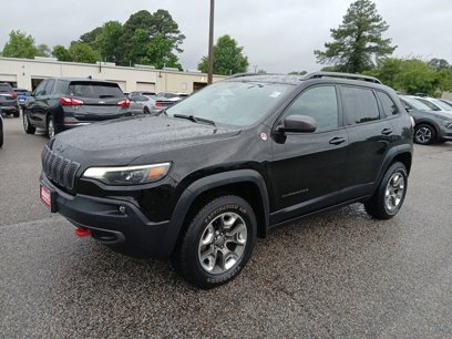 Used 2019 Jeep Cherokee Trailhawk w/ Cold Weather Group