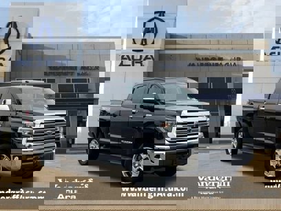 Used 2018 Toyota Tundra Limited w/ Limited Premium Package